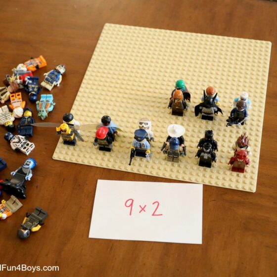 LEGO Minifigure Multiplication